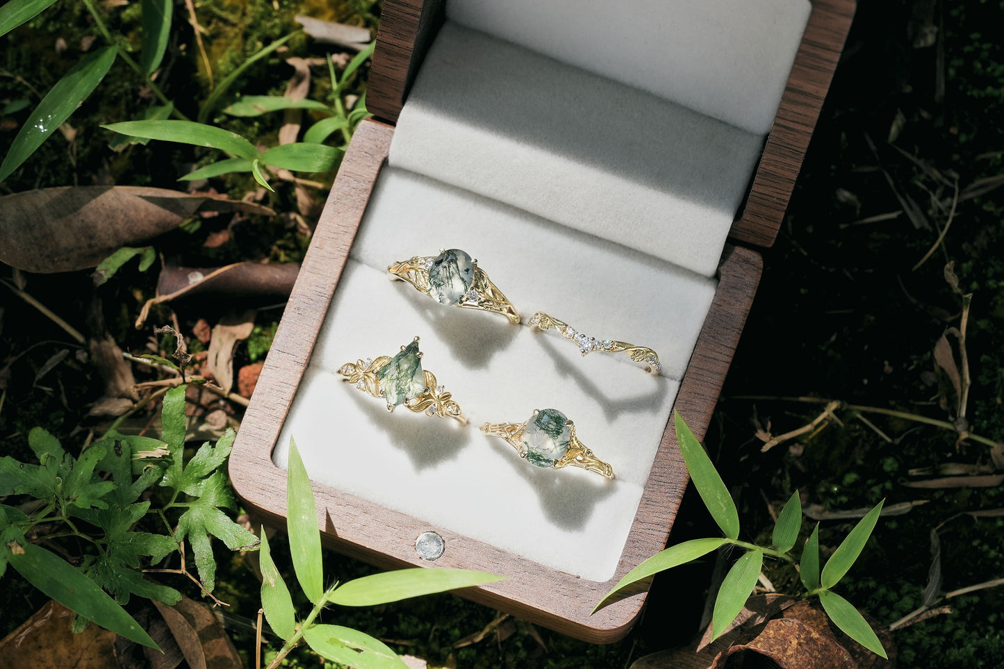 Embracing Nature's Romance with Moss Agate Engagement Rings