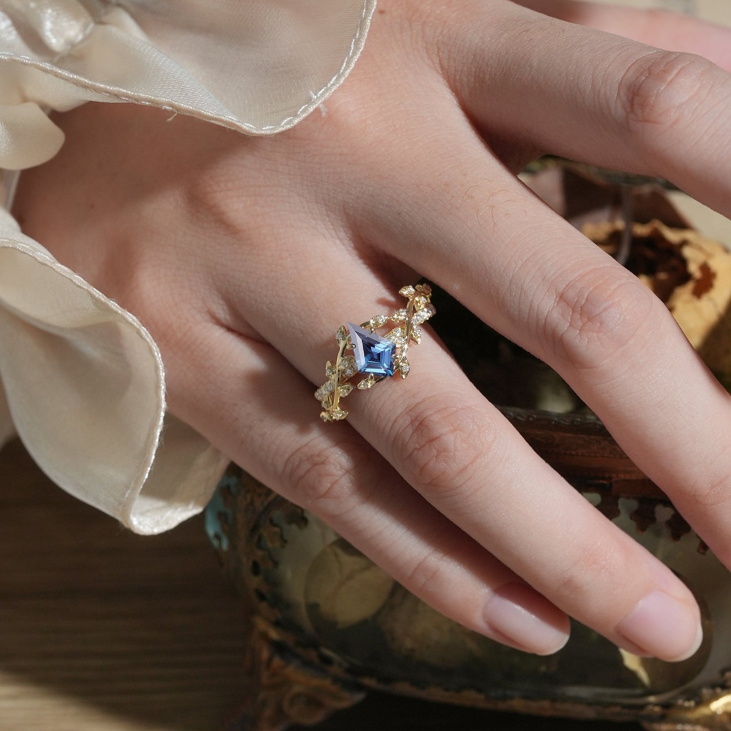 1ct Kite Alexandrite Half Eternity Engagement Ring - Gaia - GemsMagic