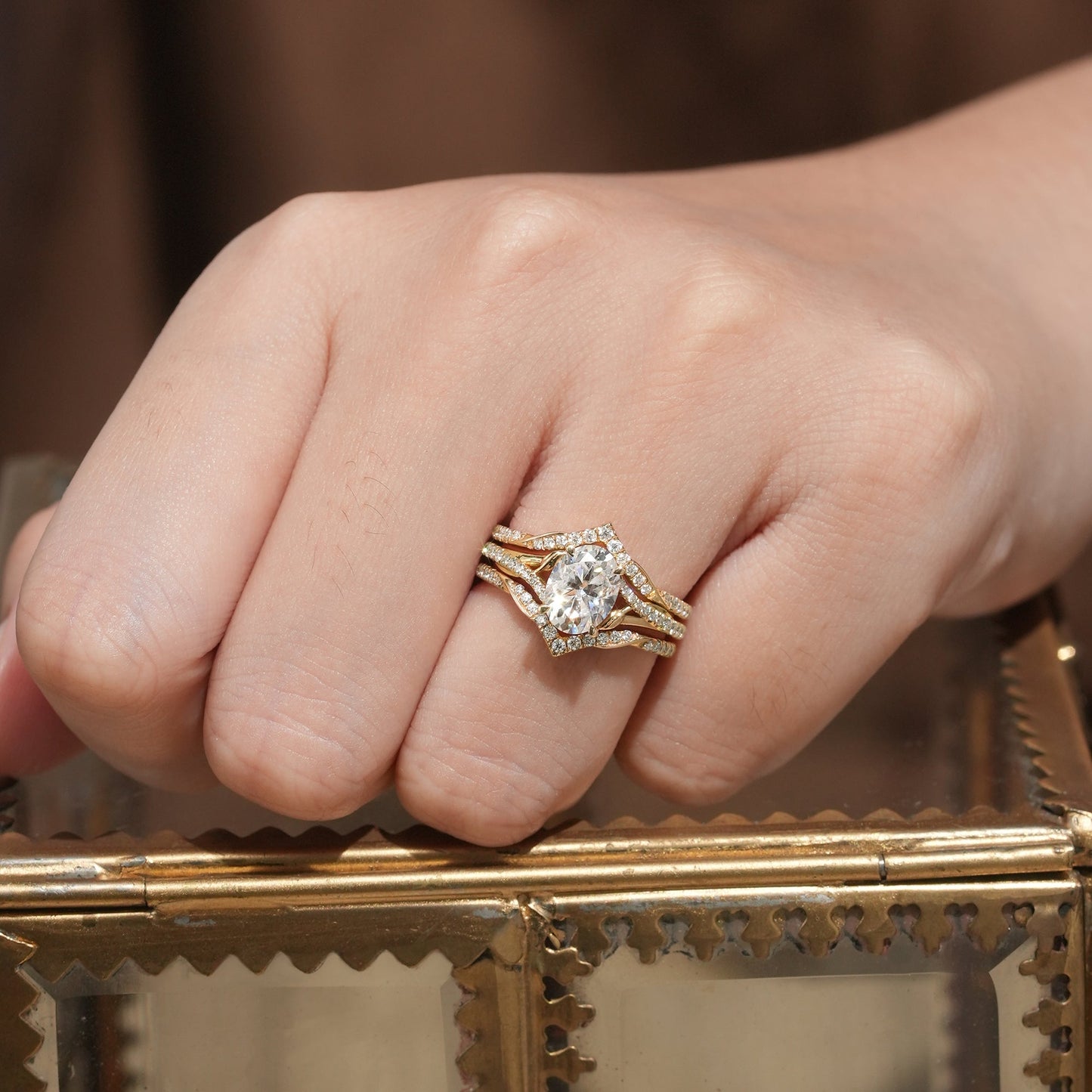 2pcs Oval - cut Moissanite Gold Ring set - Tindra - GemsMagic