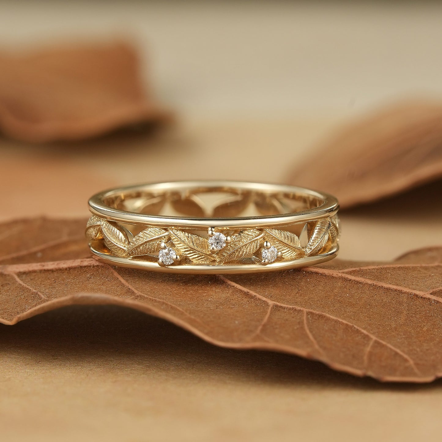 Palm Leaves Inspired Moissanite Men's Band - Isaac