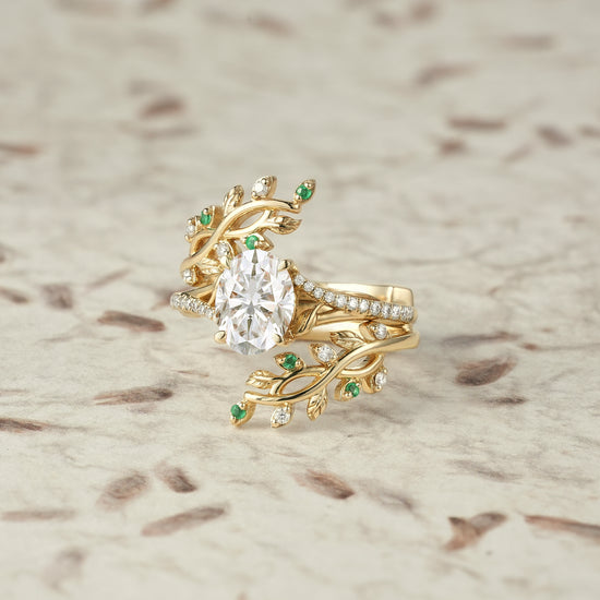 Cross Vine Moissanite and Emerald Ring Set - Lillian