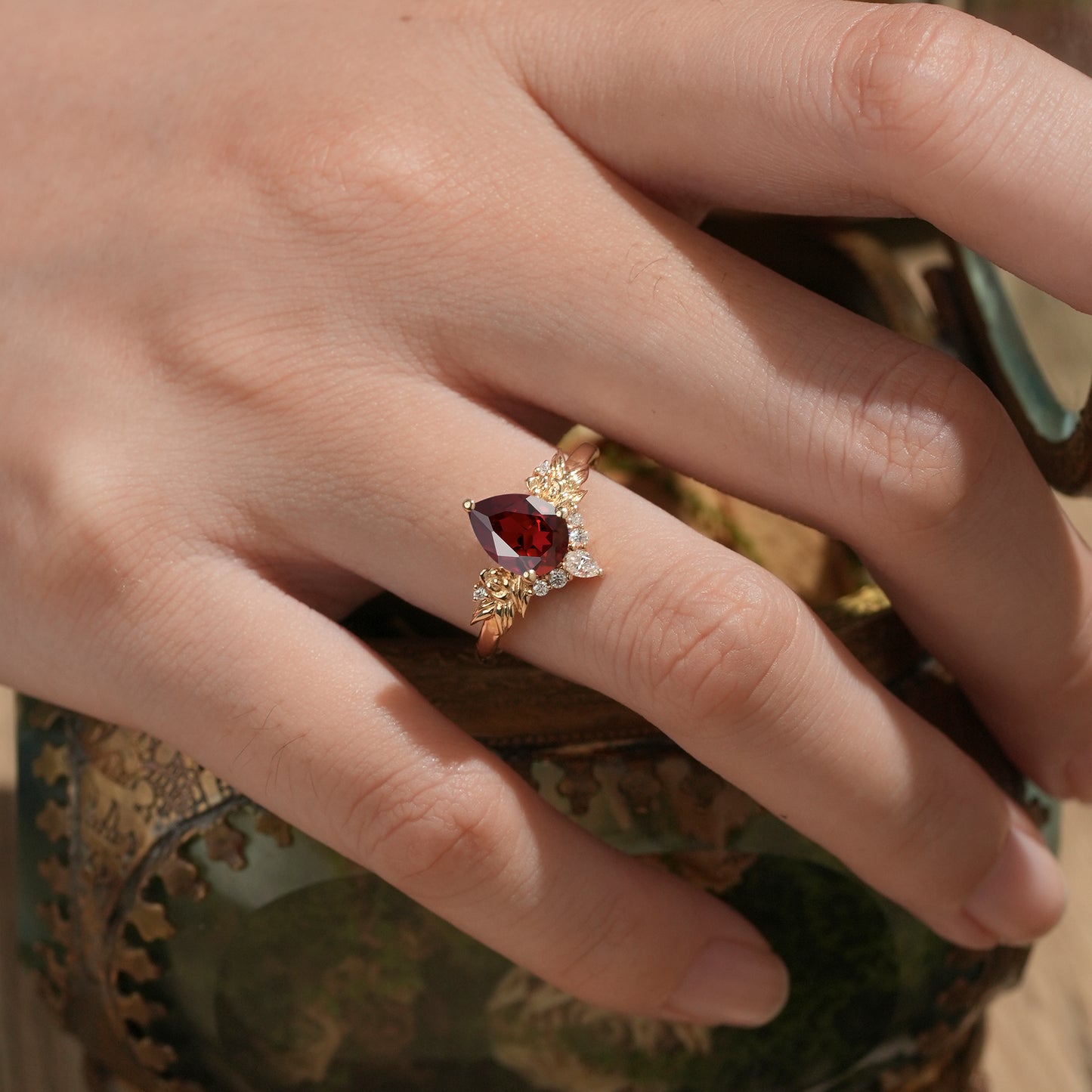 Golden Rose Elegance: Leaf-Inspired Ruby Ring - Aurelia