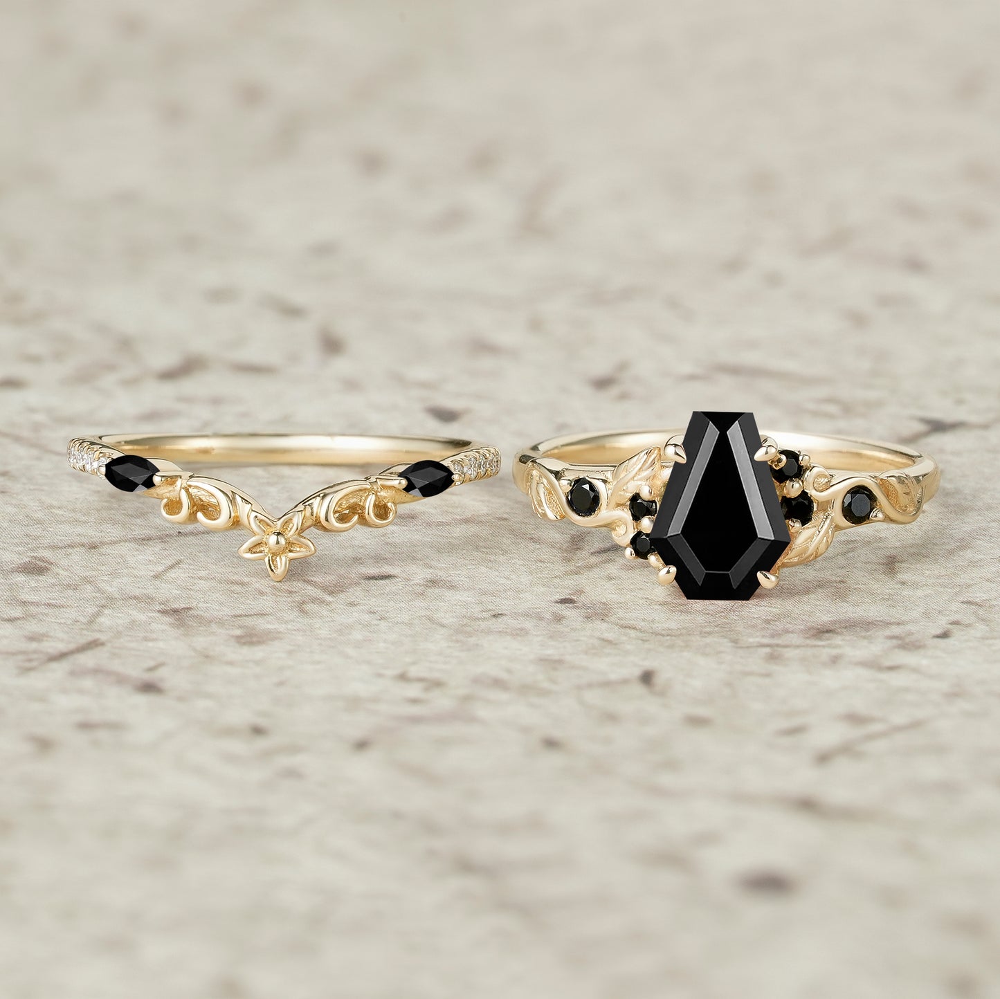 Nature's Embrace: Coffin Cut Black Onyx Leaf Ring Set - Lila