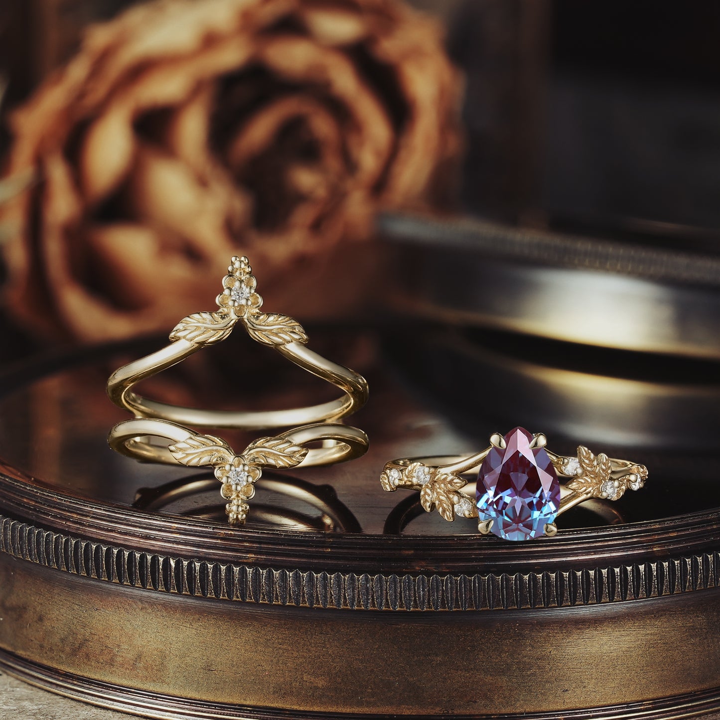 Leaf and Flower Elegance: The Alexanderite Ring Set | Victoria