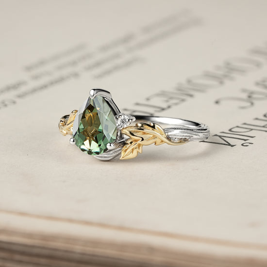 Forest Whispers: Leaf and Wood Pattern Green Sapphire Ring