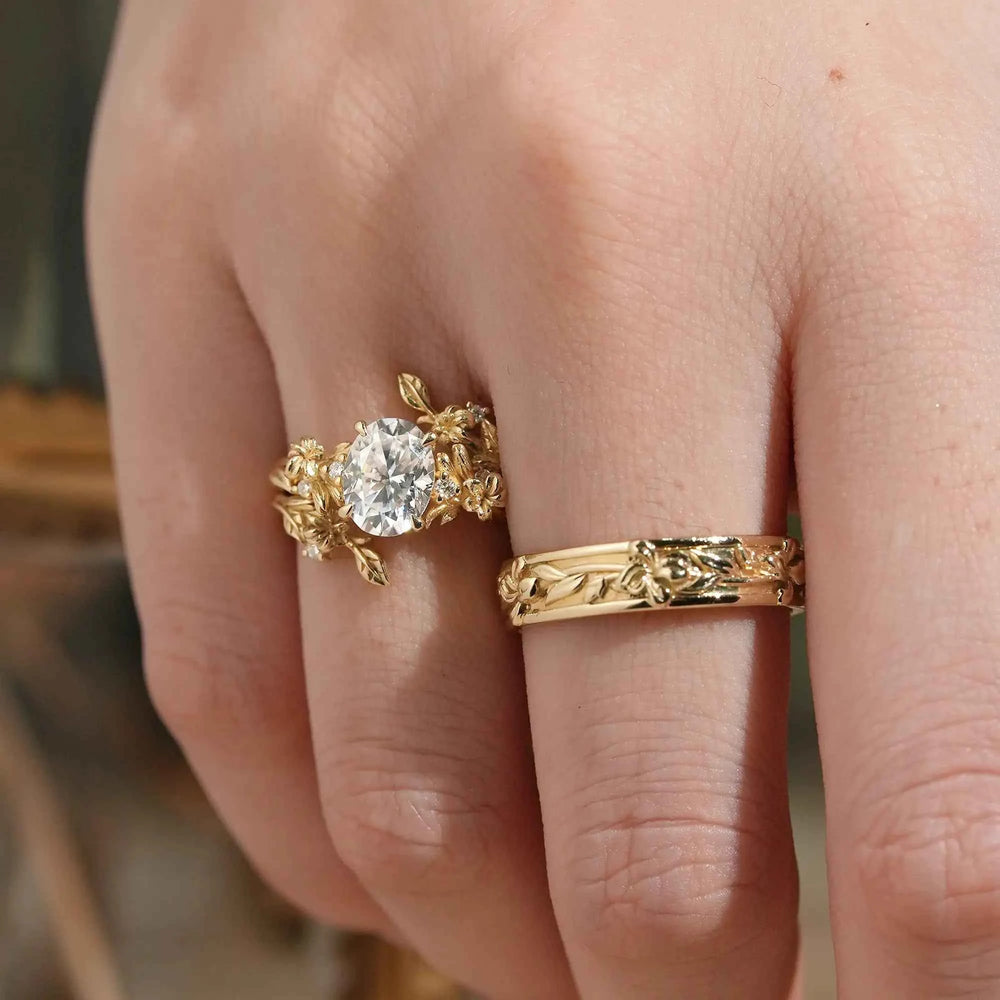 Lily Flower Inspired Moissanite Couple Wedding Ring Set - Lorielle & Lucien | GemsMagic