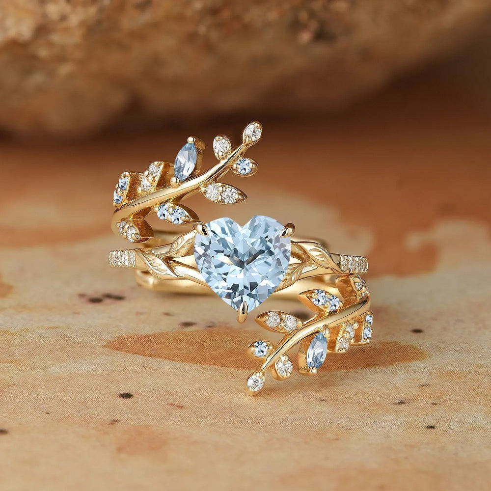 Aphrodite's Enchanted Vine | A Mythical Heart Shaped Aquamarine Engagement Ring Set