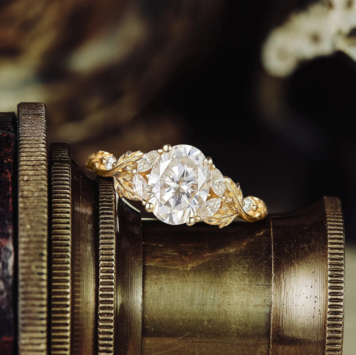 Crossed Leaf Moissanite Engagement Ring - GemsMagic - GemsMagic