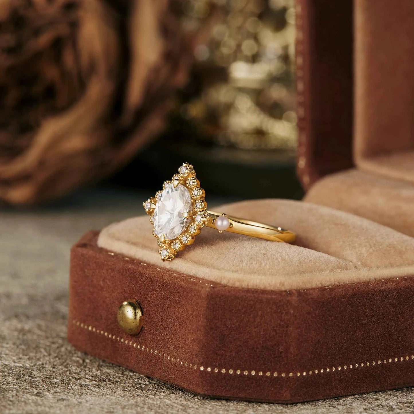 Exclusive Moissanite Rings for Elegant Ladies - GemsMagic - GemsMagic
