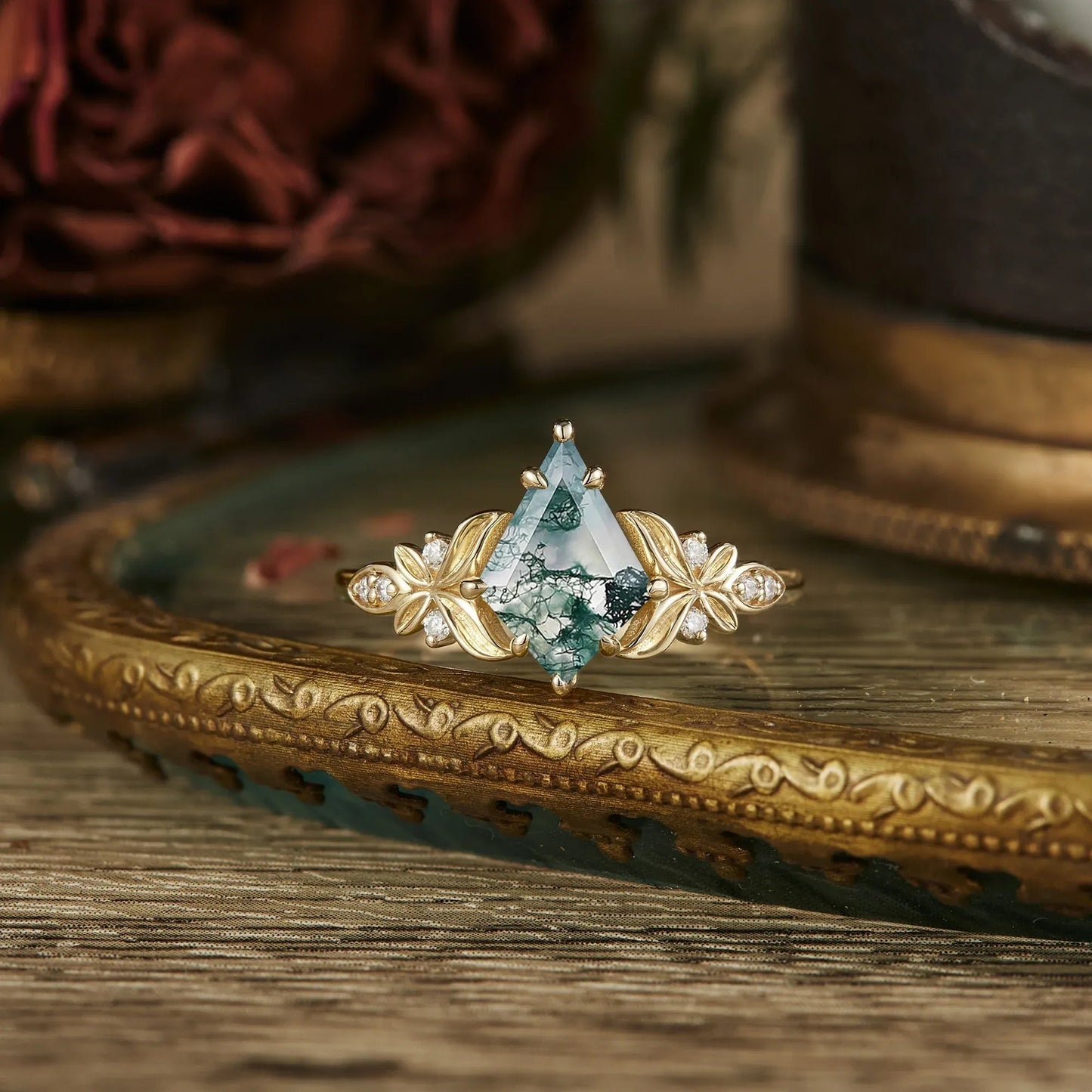 Kite Cut Moss Agate Engagement Ring - Evelyn(Solid 10K White Gold) - GemsMagic