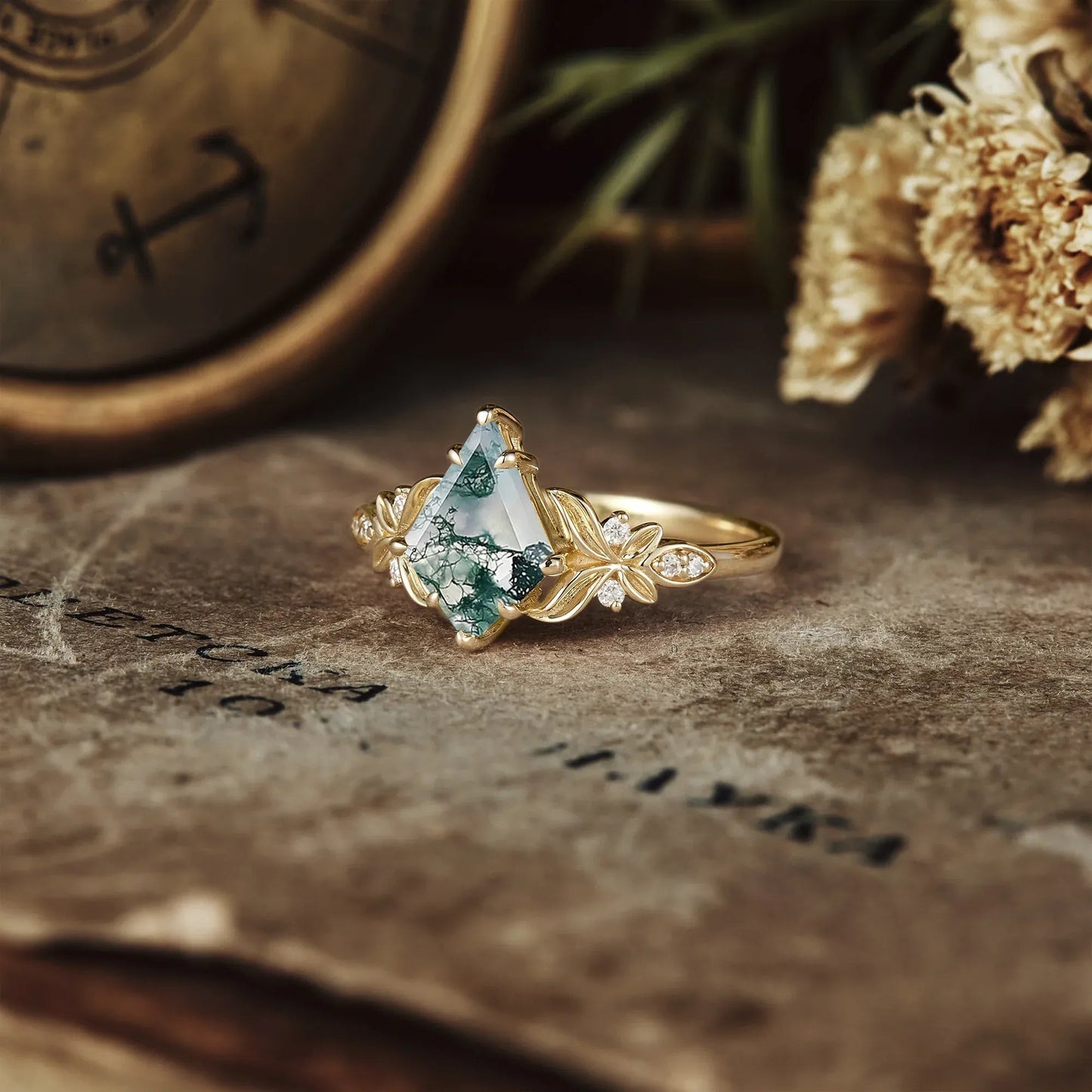 Kite Cut Moss Agate Engagement Ring - Evelyn(Solid 10K White Gold) - GemsMagic