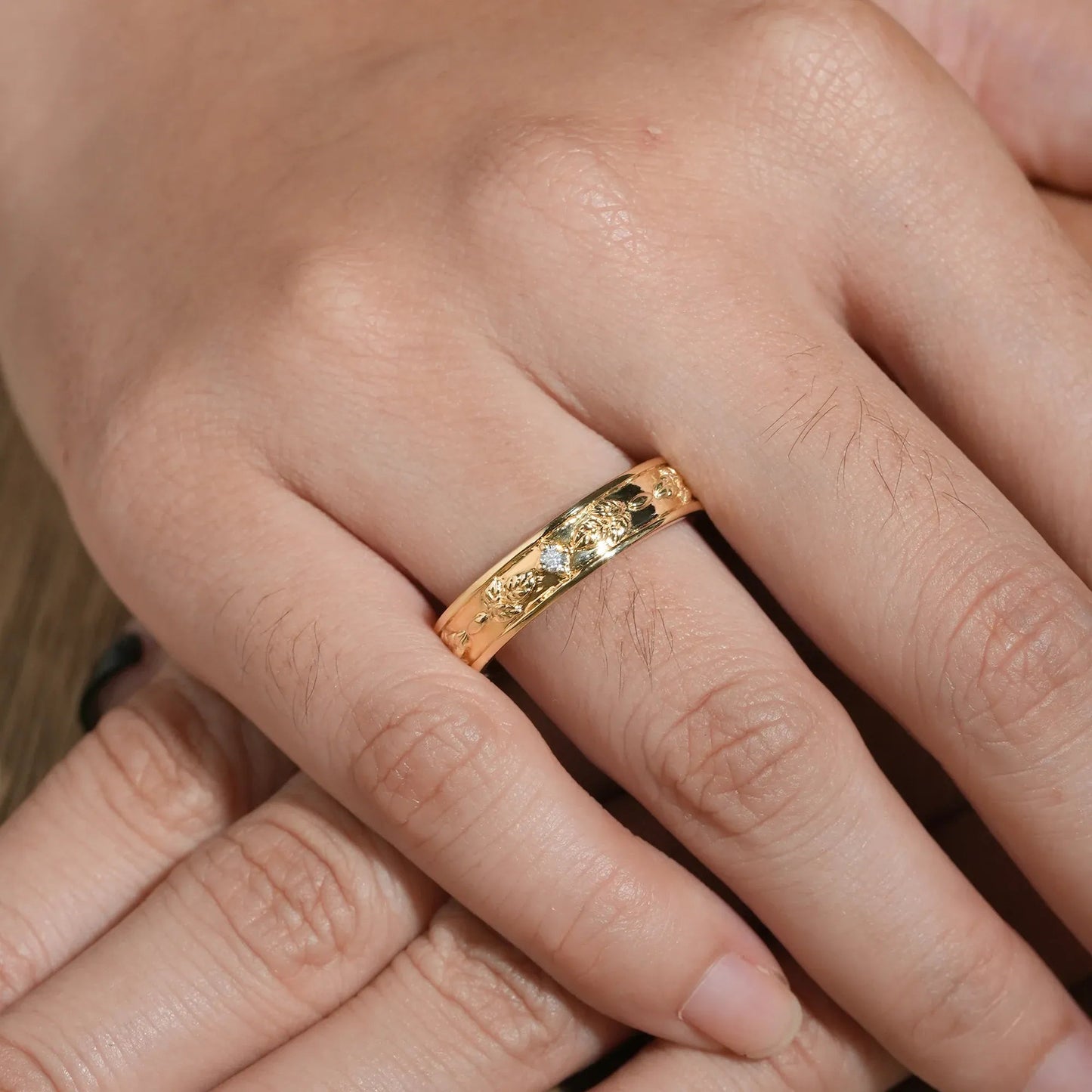 Leaf Inspired Men's Ring with Moissanite - Leif - GemsMagic