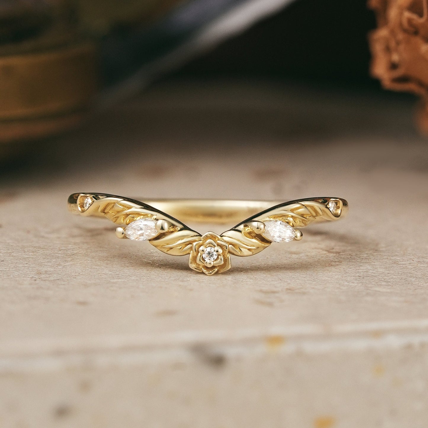 Moissanite Flower Inspired Curved Wedding Band - Beverly - GemsMagic
