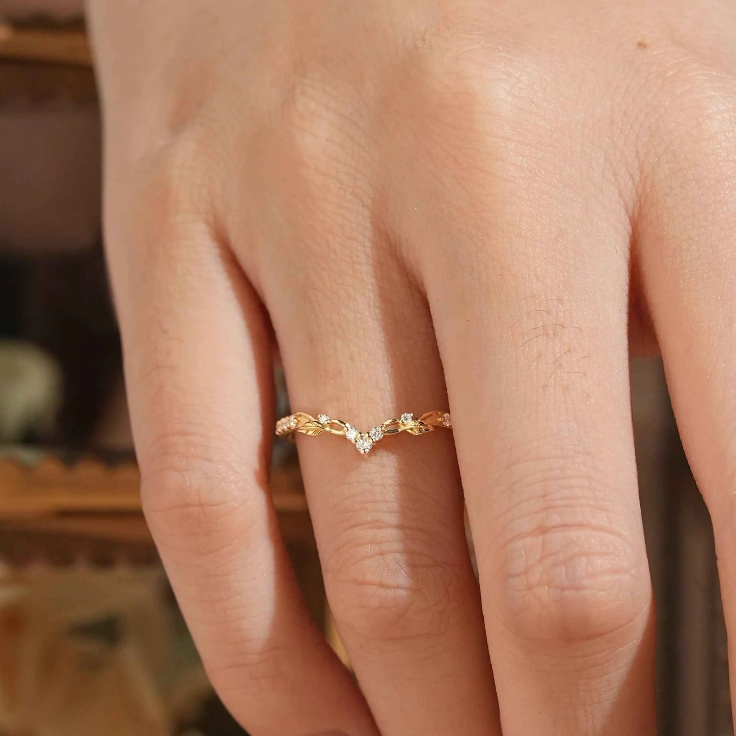 Moissanite Leaf And Stag Inspired Curved Wedding Ring - GemsMagic