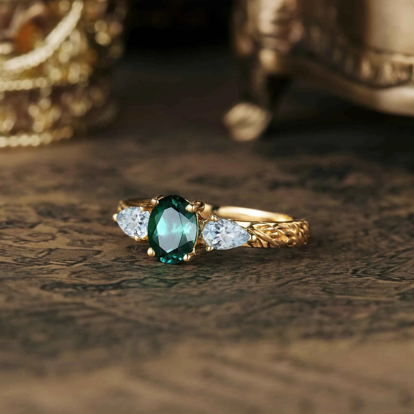 Oval Emerald & Aquamarine Cluster Engagement Ring - GemsMagic - GemsMagic