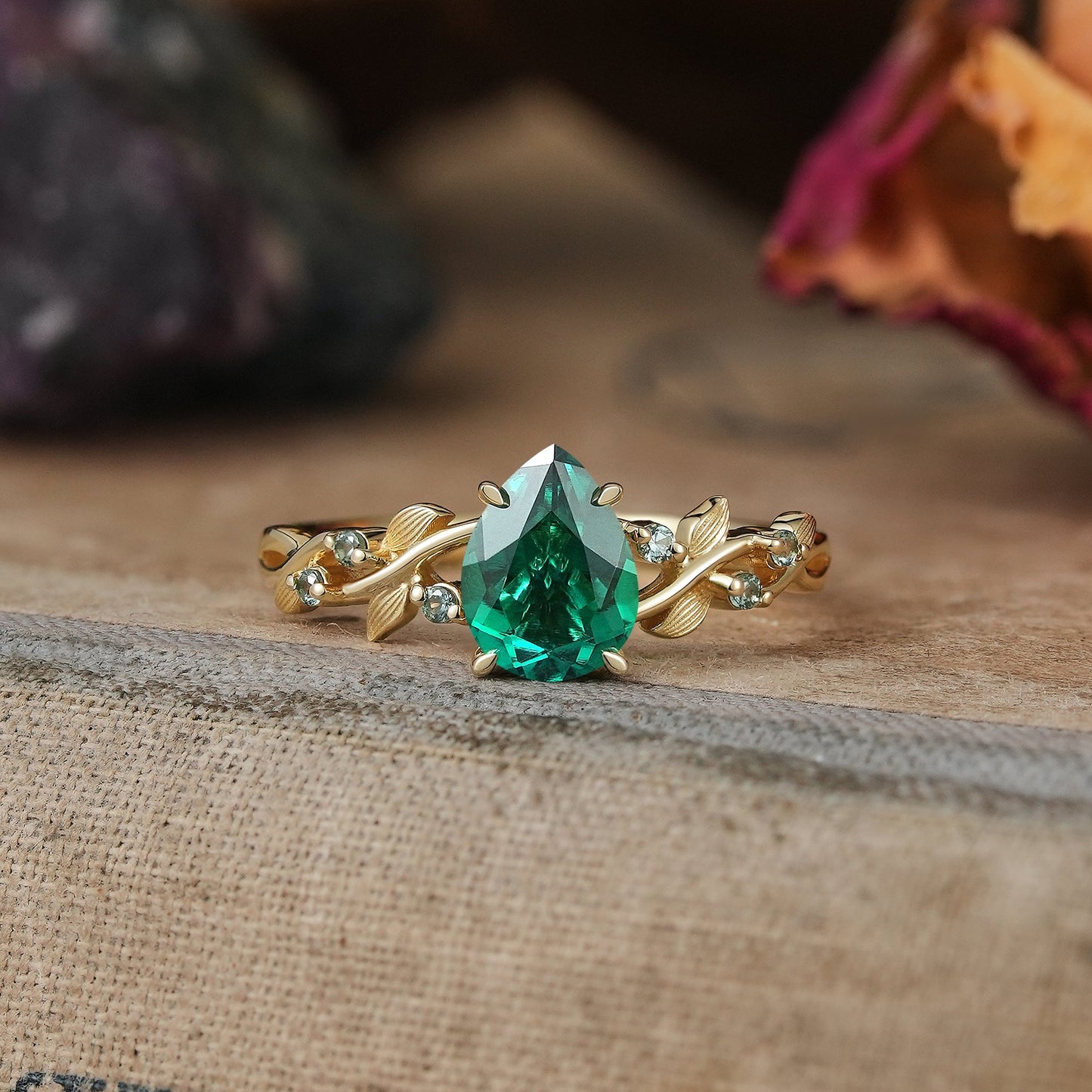 Pear Cut Emerald Brushed Gold Leaf Engagement Ring - GemsMagic - GemsMagic