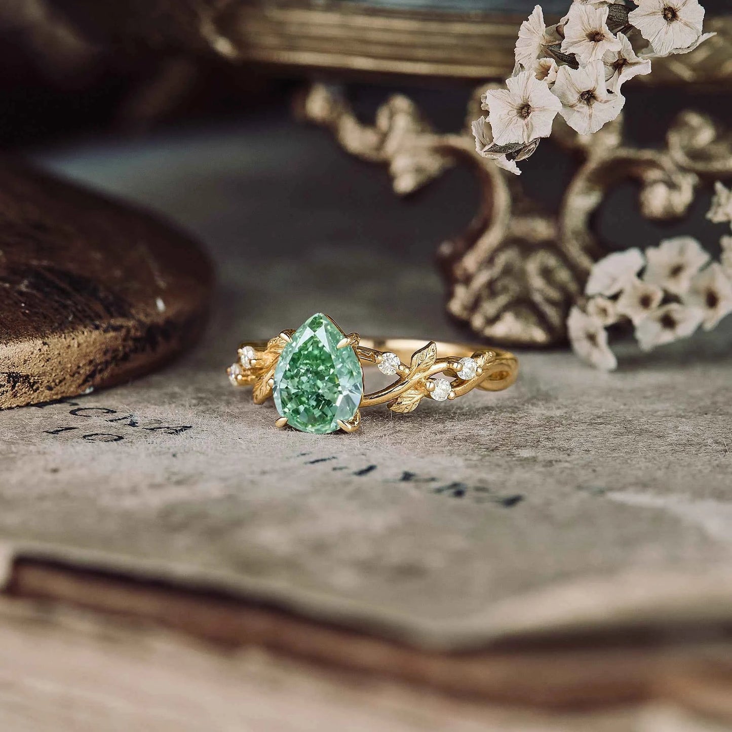 Pear Cut Lab Grown Green Diamond Leaf Engagement Ring - Caroline | GemsMagic - GemsMagic
