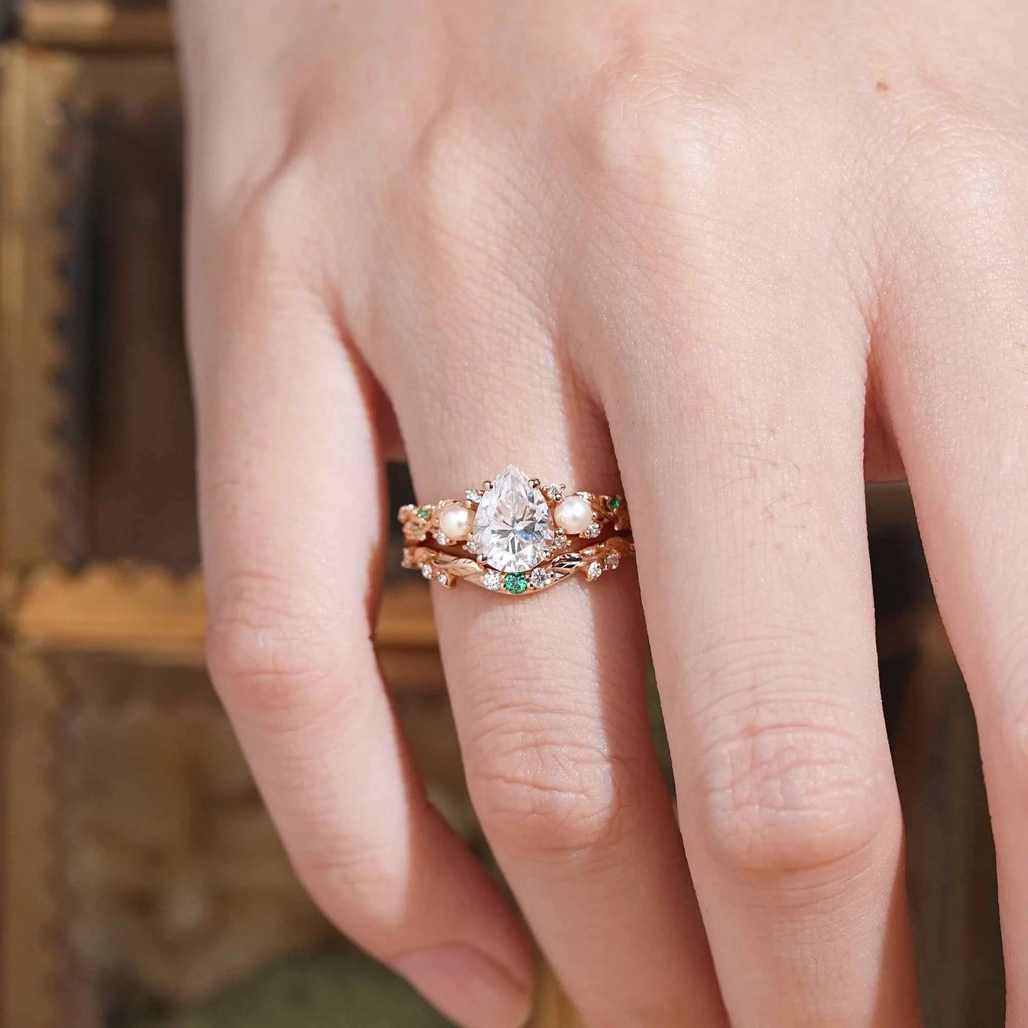 Pear Cut Moissanite Leaf Inspired Emerald And Pearl Bridal Ring Set - Rebecca - GemsMagic
