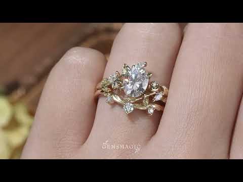 Leaf & Moon Design - Oole