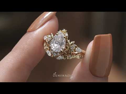 Pear Cut Moissanite Moon And Leaf Inspired Fairy Bridal Ring Set - Mirielle | GemsMagic