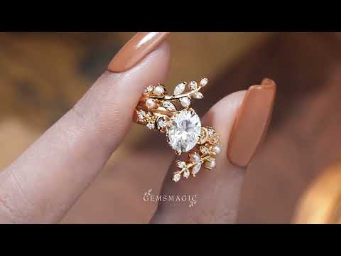 Aphrodite's Enchanted Vine | Moon Design Moissanite Ring Set - Hermione