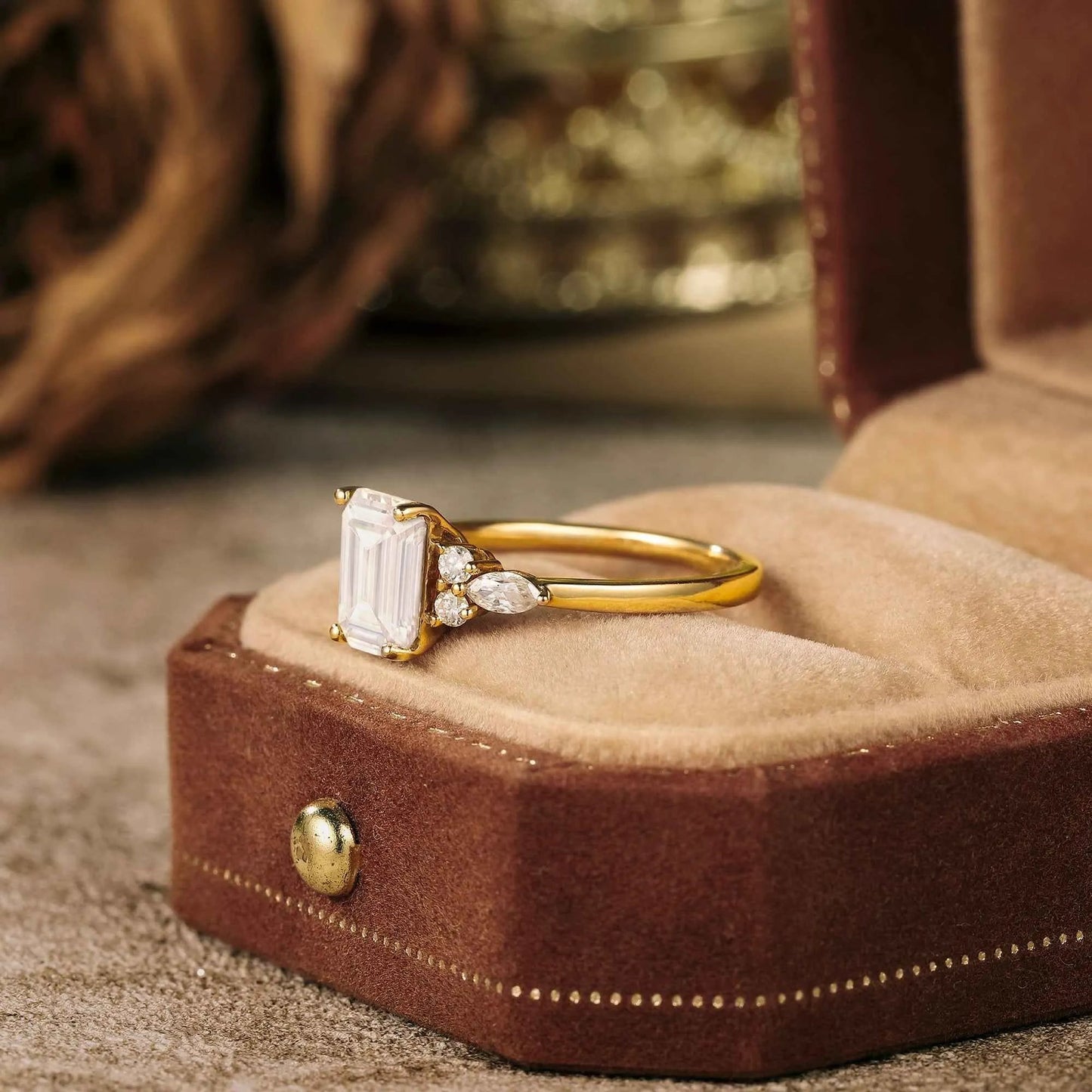 Simple and Versatile Emerald Cut Moissanite Ring - GemsMagic - GemsMagic