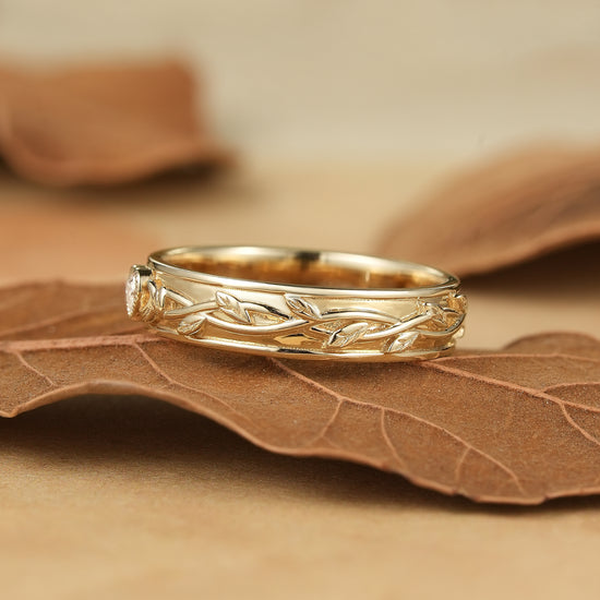 Timeless Romance: Heart-Shaped Moissanite Leaf Band - Caleb