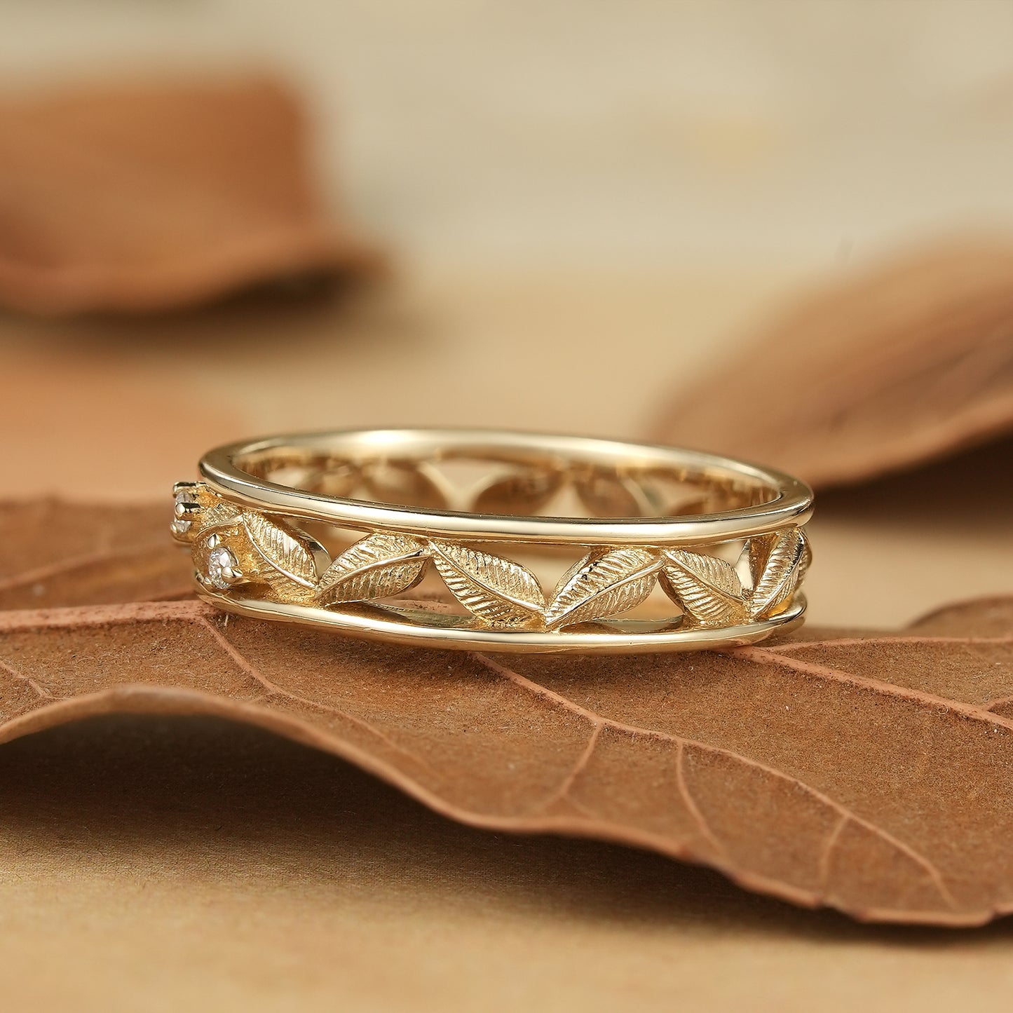 Palm Leaves Inspired Moissanite Men's Band - Isaac