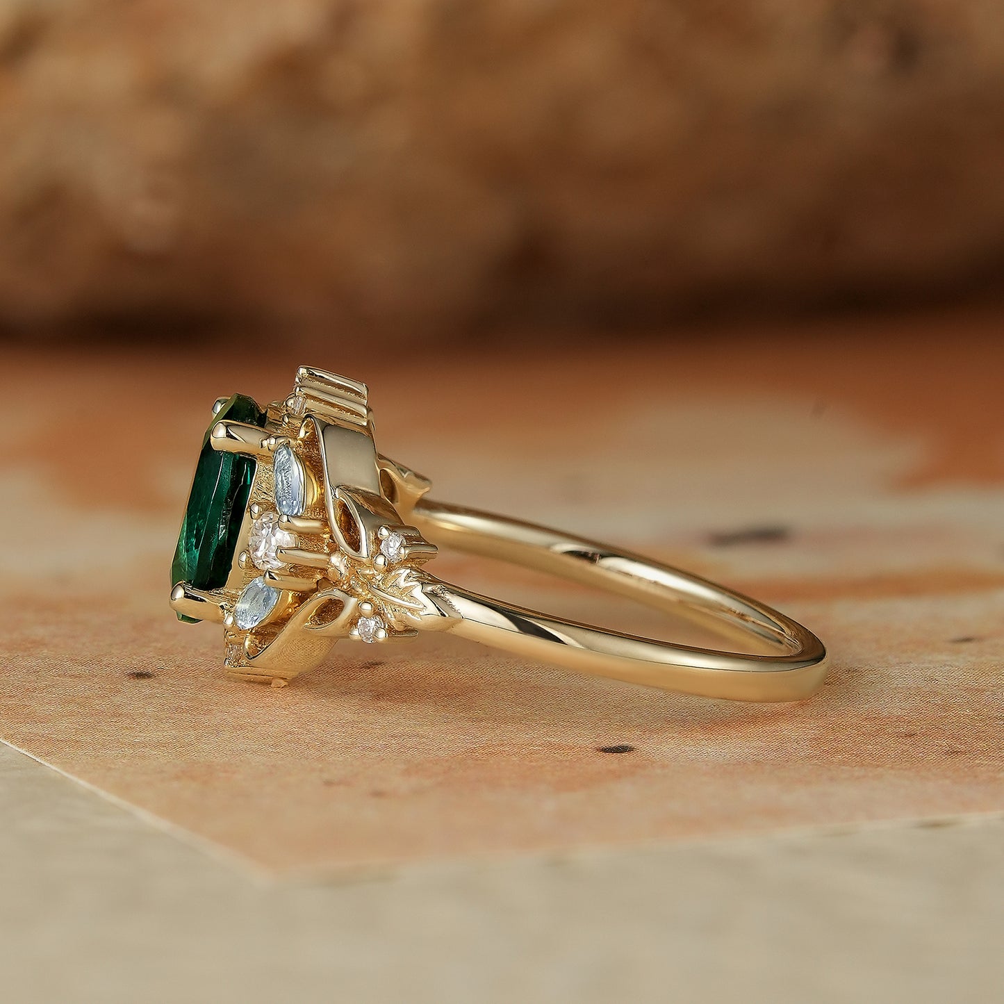 Verdant Majesty: Twisted Leaf Emerald and Ring