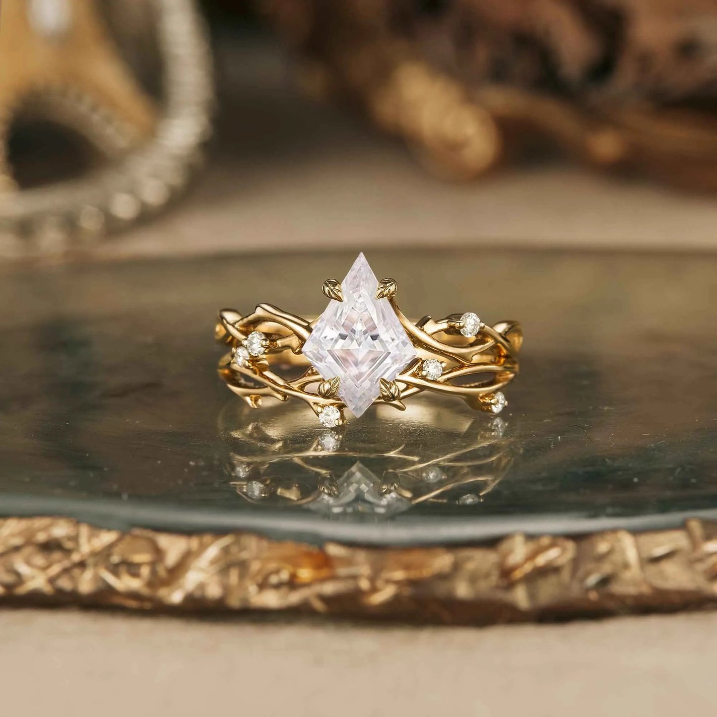 Unique Kite Moissanite Twisted Engagement Ring Set 2pcs - GemsMagic - GemsMagic