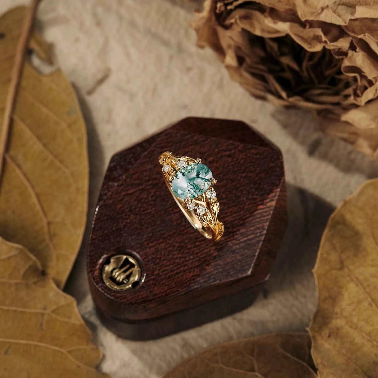 Vintage Moss Agate Leaf Floral Engagement Ring - GemsMagic - GemsMagic