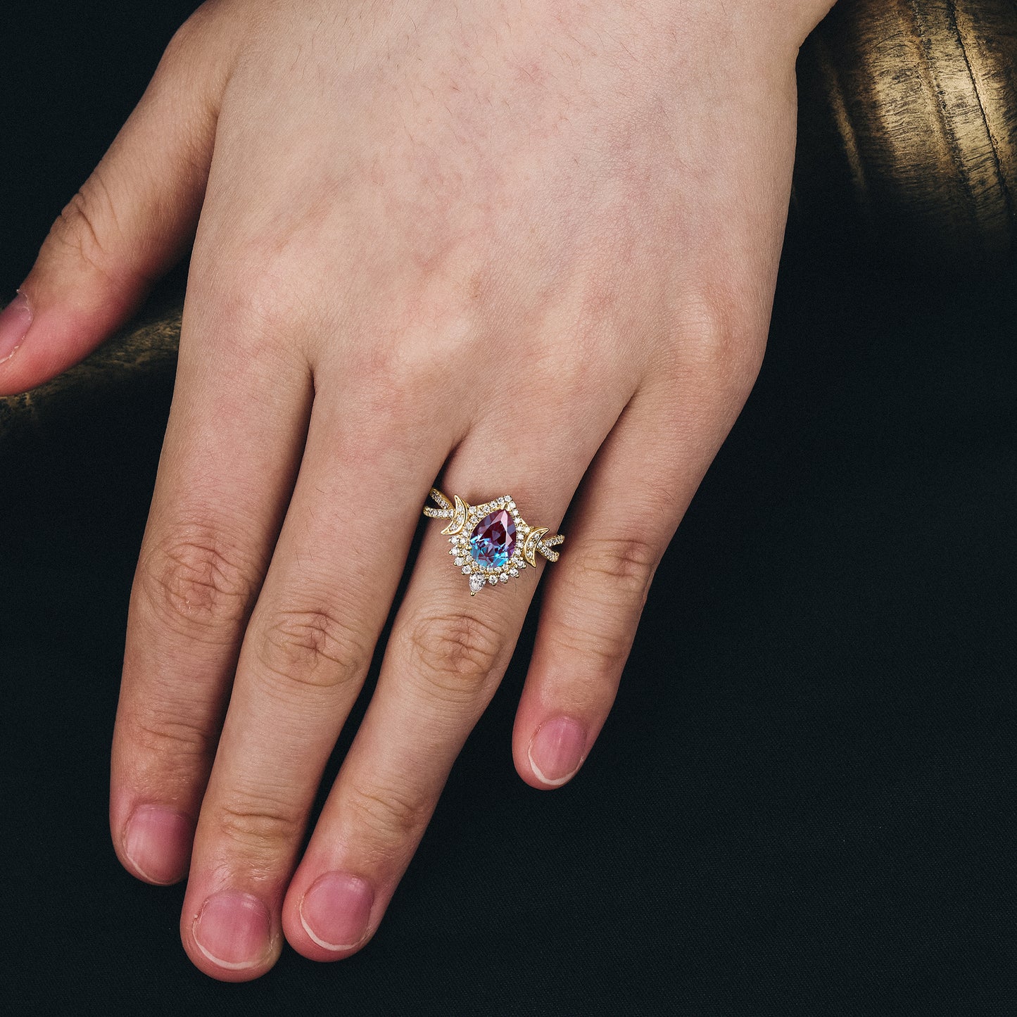 Gleam Alexandrite and Moonstone Ring